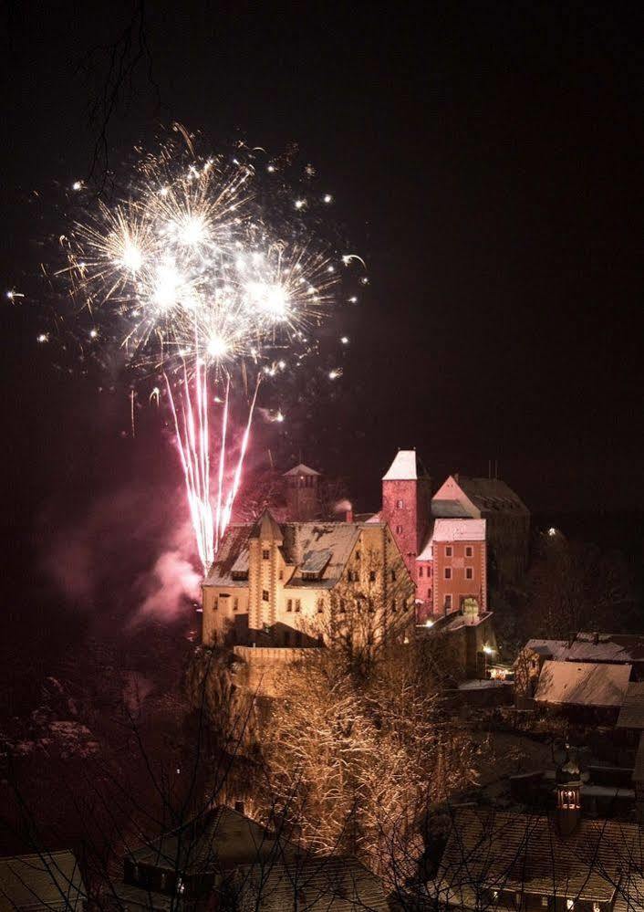 Burg Hohnstein Hotel Exterior photo